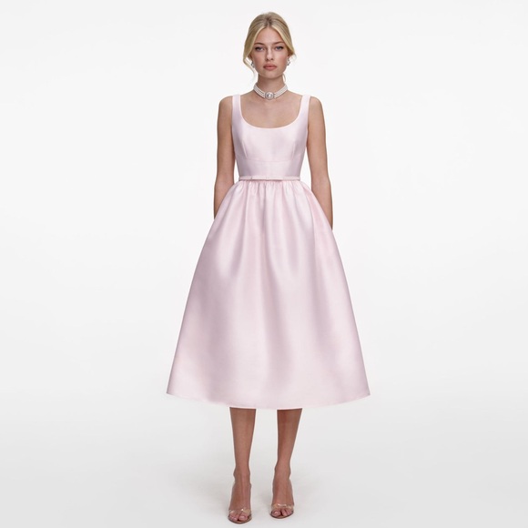 Self-Portrait Dresses & Skirts - Self-Portrait NWOT PINK TAFFETA MIDI DRESS
